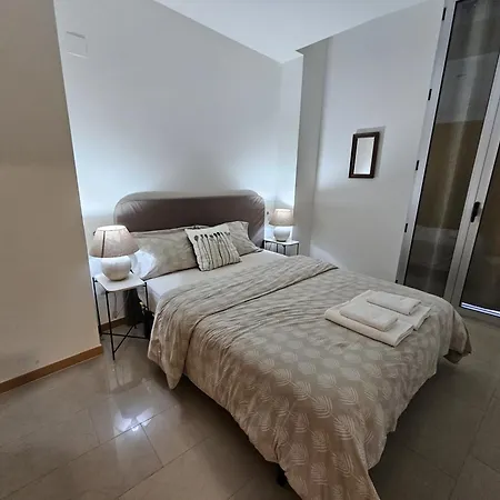 Apartment The Best, San Francisco Street, Center And Beach, By Xavi Superhost